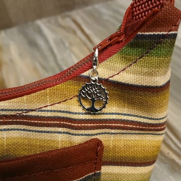 New Western Sarape Top handle Shoulder Bag Purse Wine Green Crescent Baguette - Picture 4 of 6